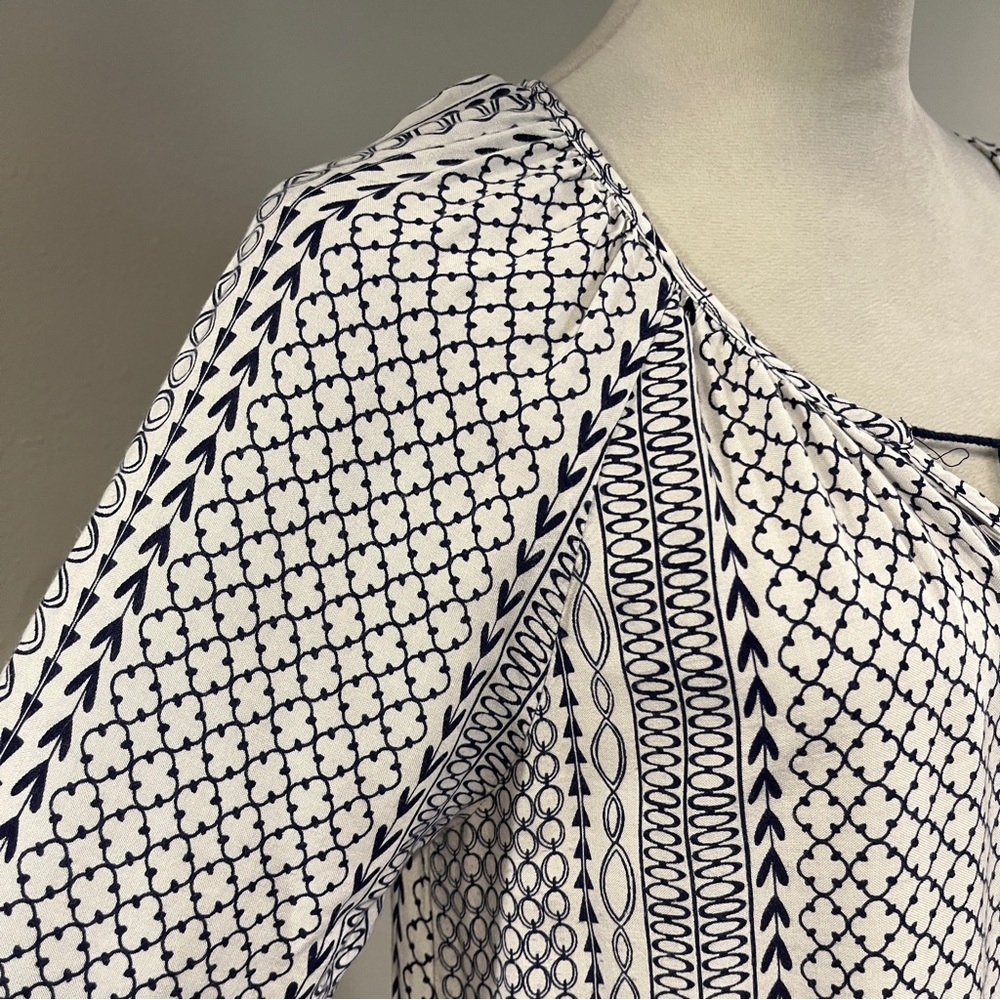 Tanzara Navy and White geometric print loose fit mini Dress size large - Picture 4 of 15